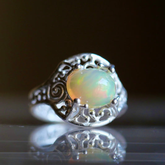 93. Ethiopian Opal Silver Ring / 24R-407