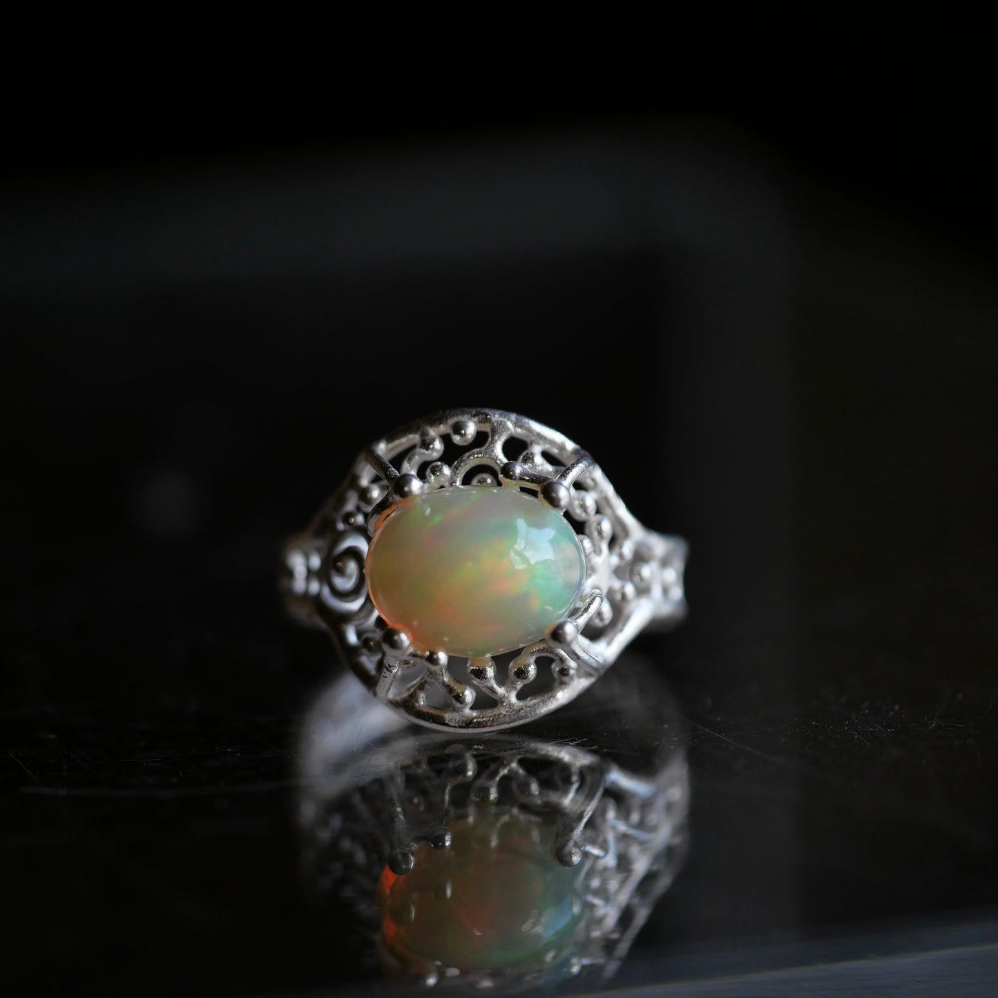 93. Ethiopian Opal Silver Ring / 24R-407