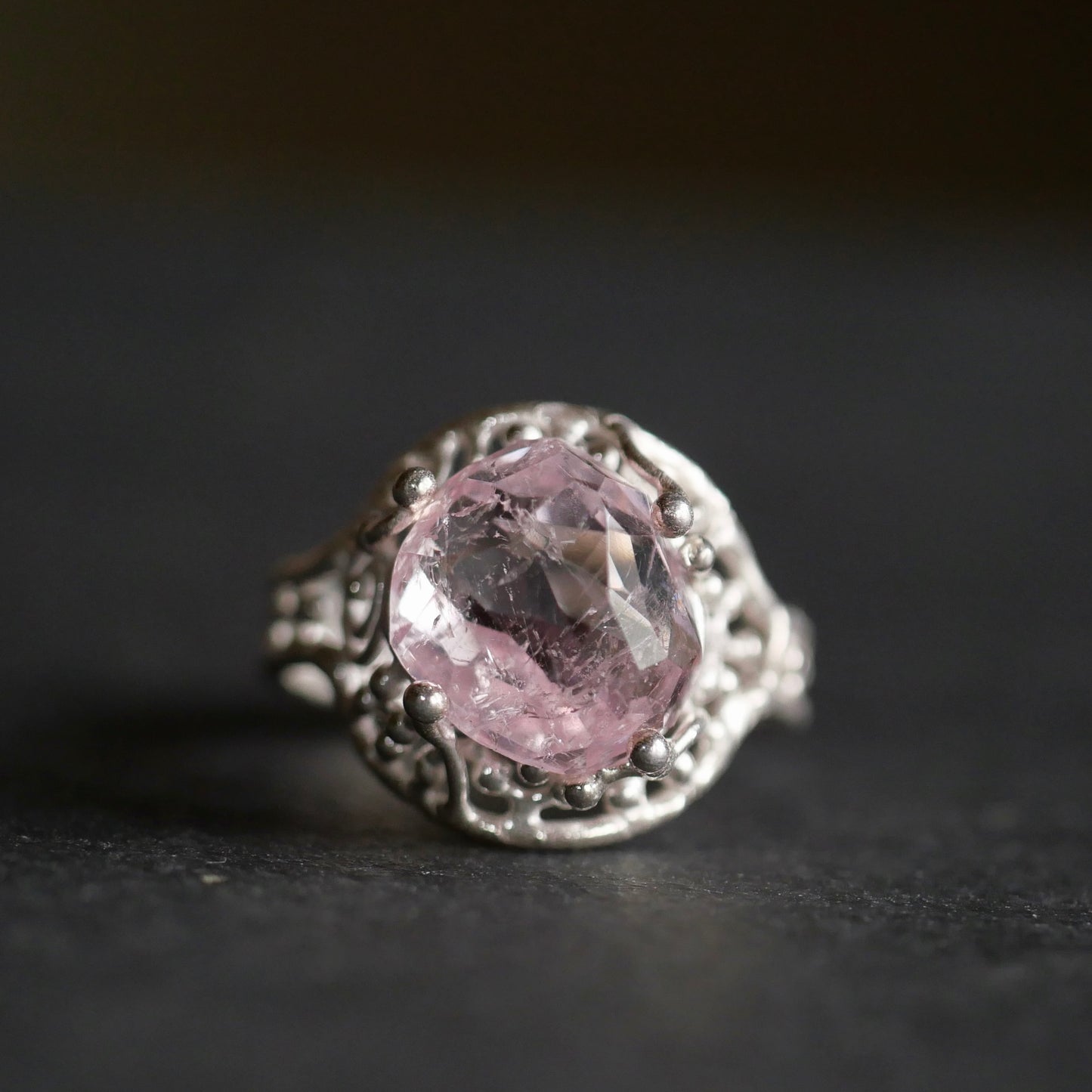 94. Morganite Silver Ring / 24R-384