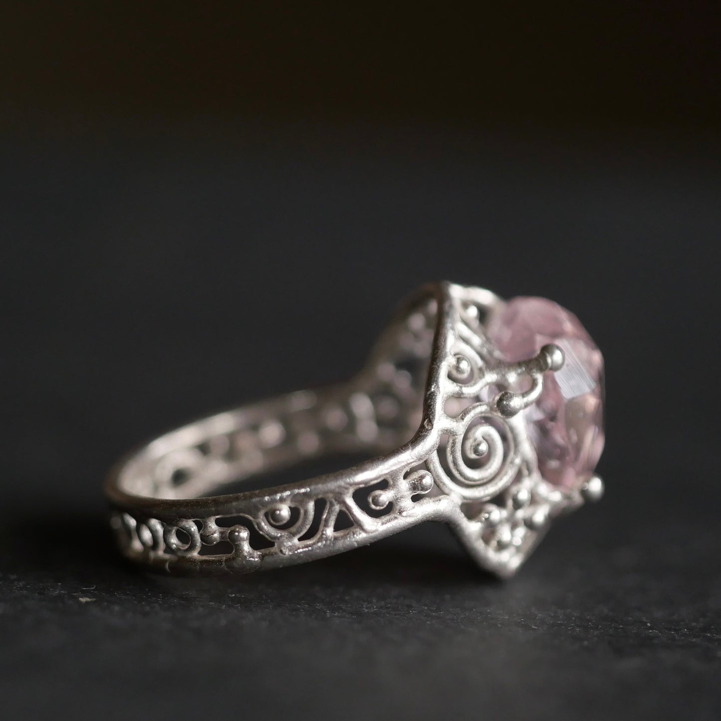 94. Morganite Silver Ring / 24R-384