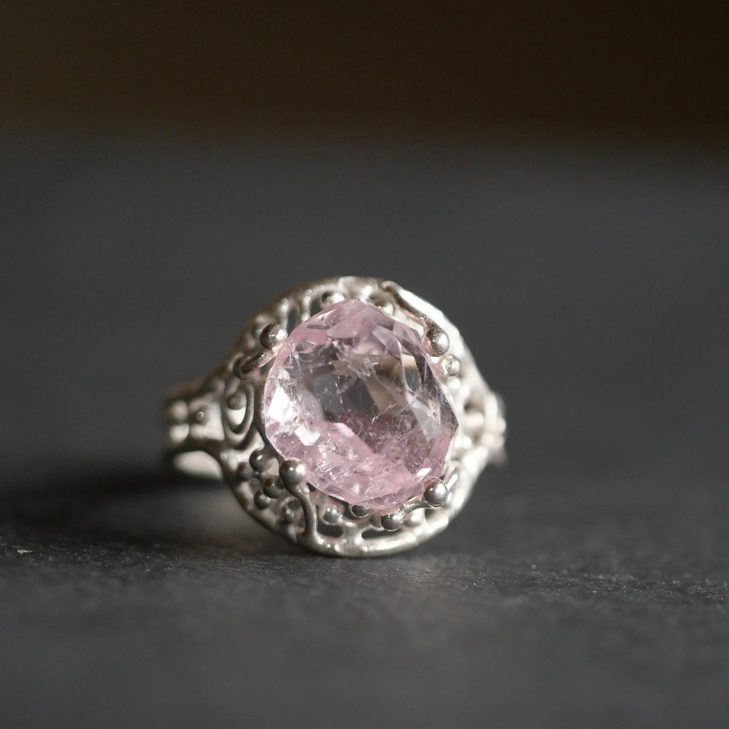 94. Morganite Silver Ring / 24R-384