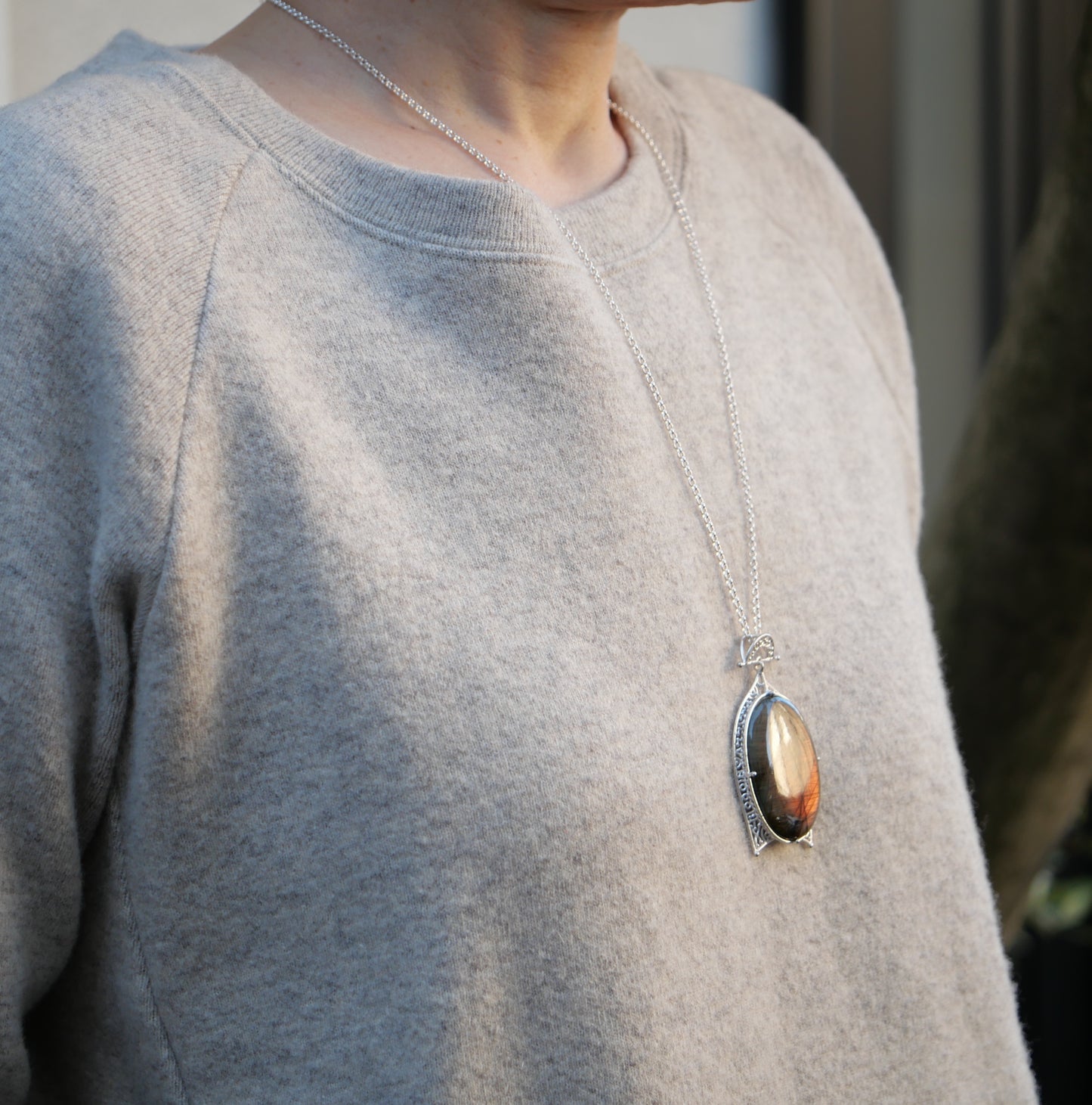 8. Labradorite pendant / P-6