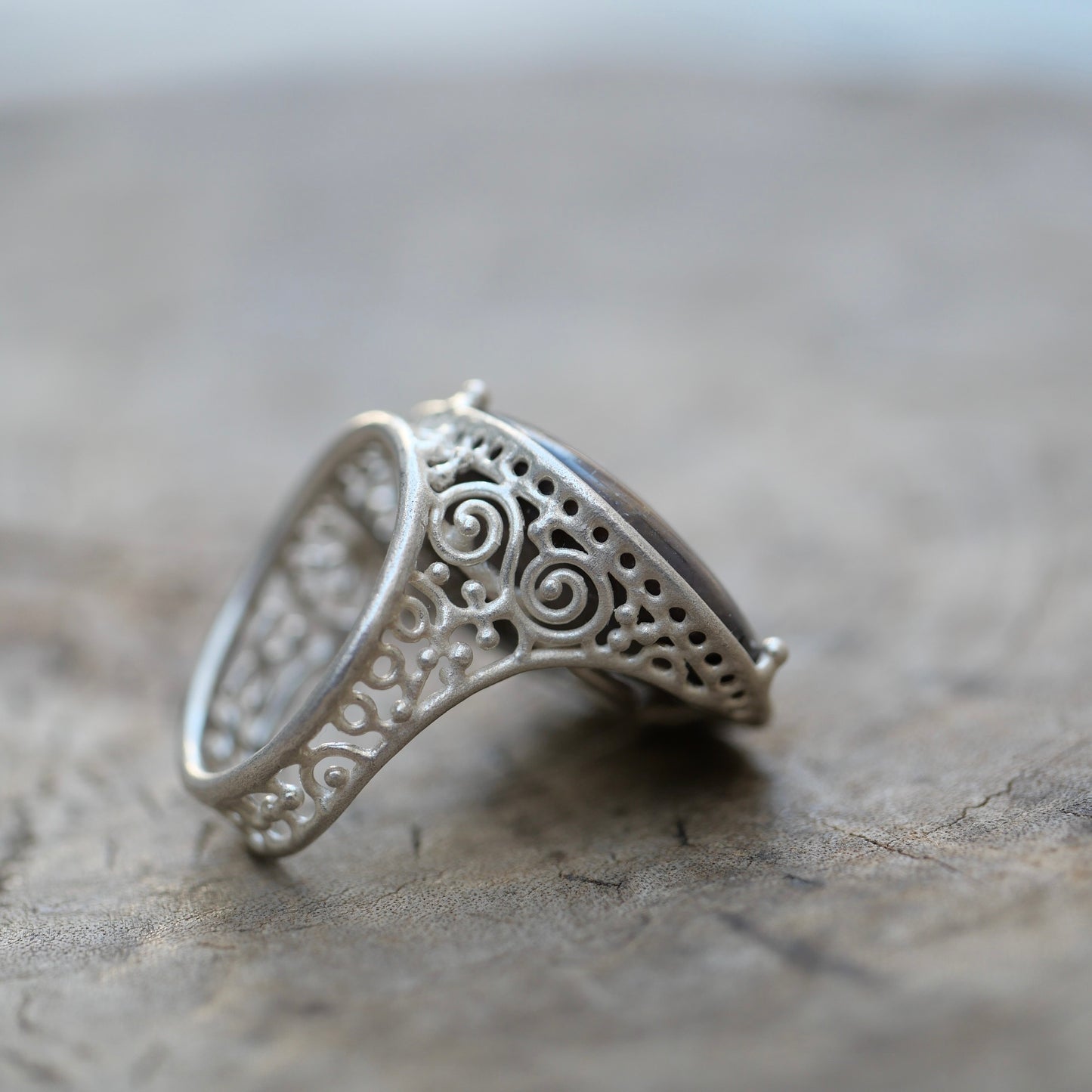 16. Sapphire Silver Ring / 22R-246