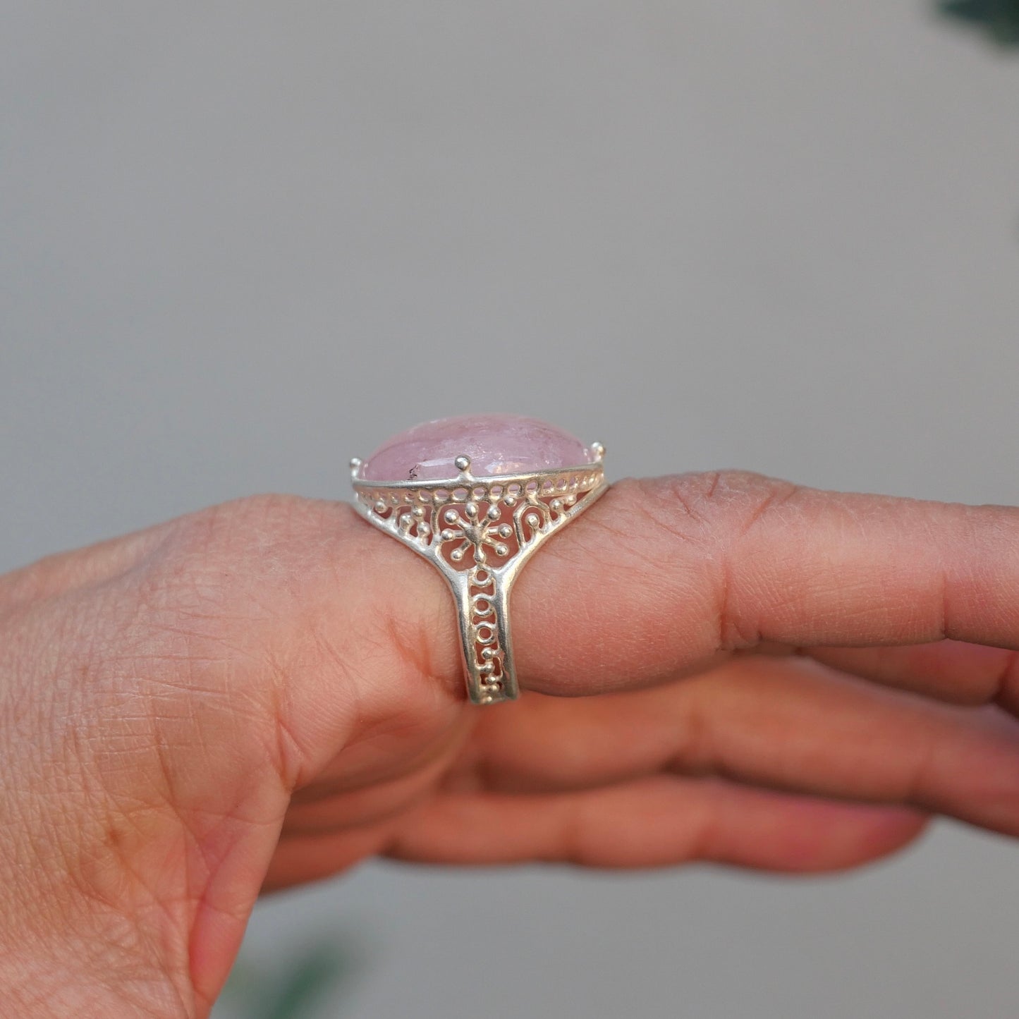 22. Morganite Silver Ring / 22R2-7