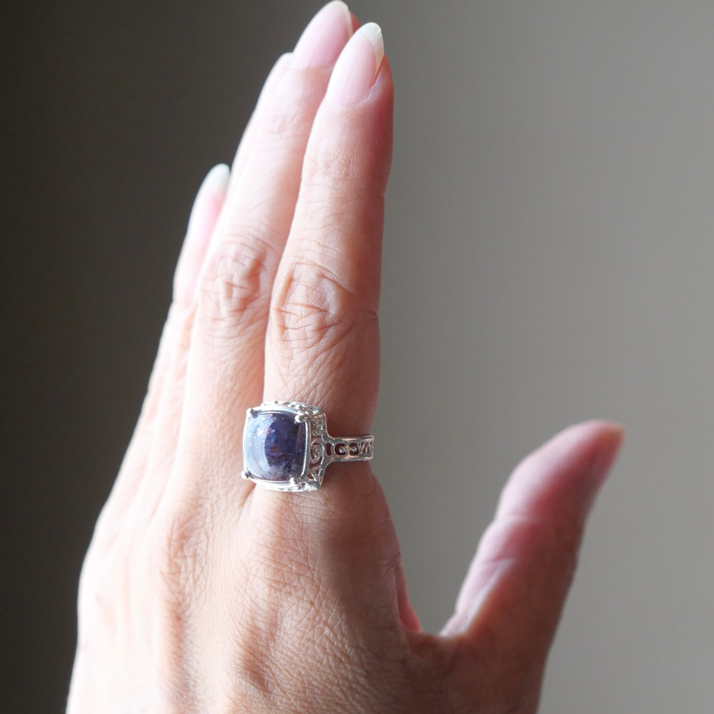 43. Iolite Sunstone Silver Ring / 23R137