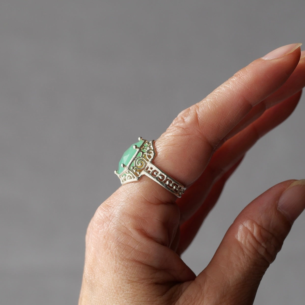 57. Chrysoprase Silver Ring / 23R-64