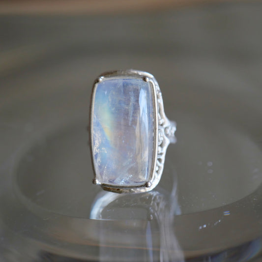 42. Rainbow Moonstone Silver Ring / 23 R-168