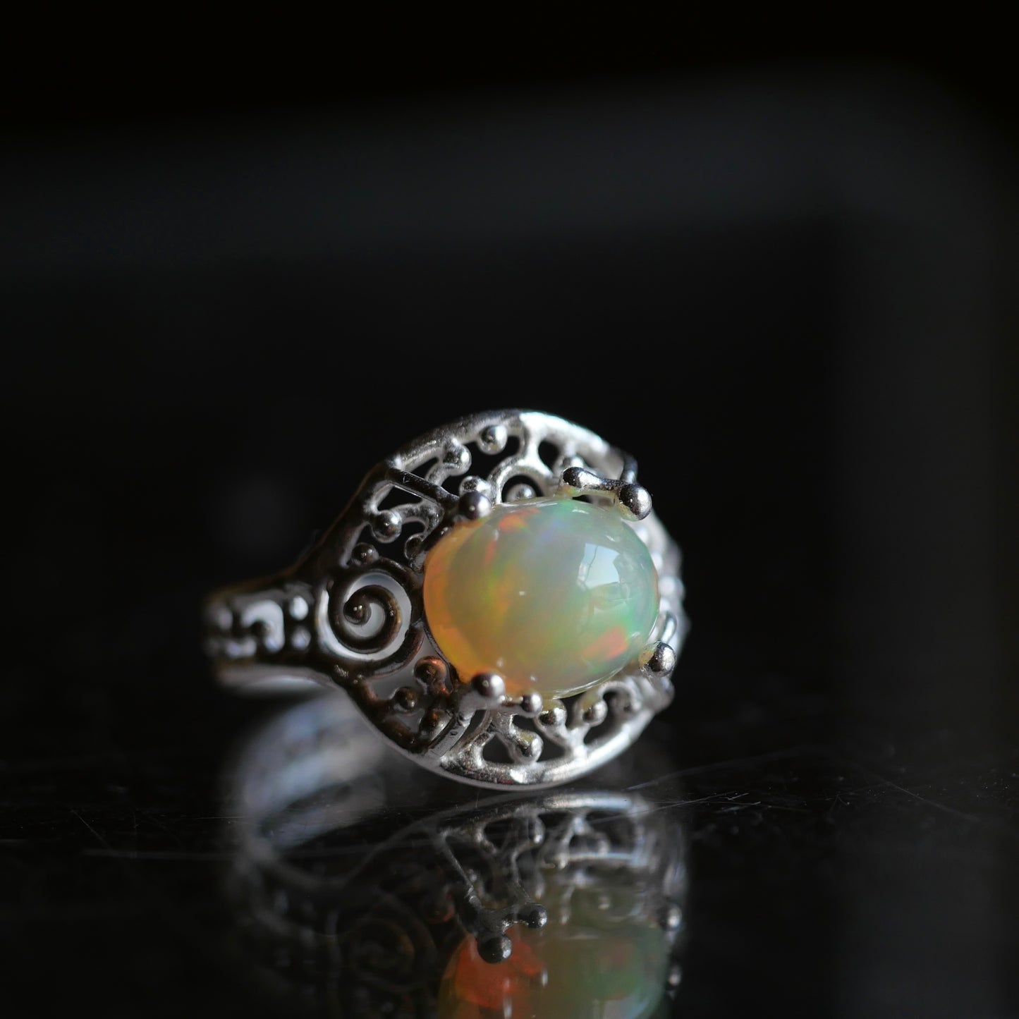 93. Ethiopian Opal Silver Ring / 24R-407