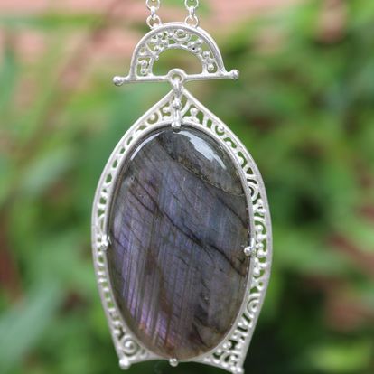 8. Labradorite pendant / P-6