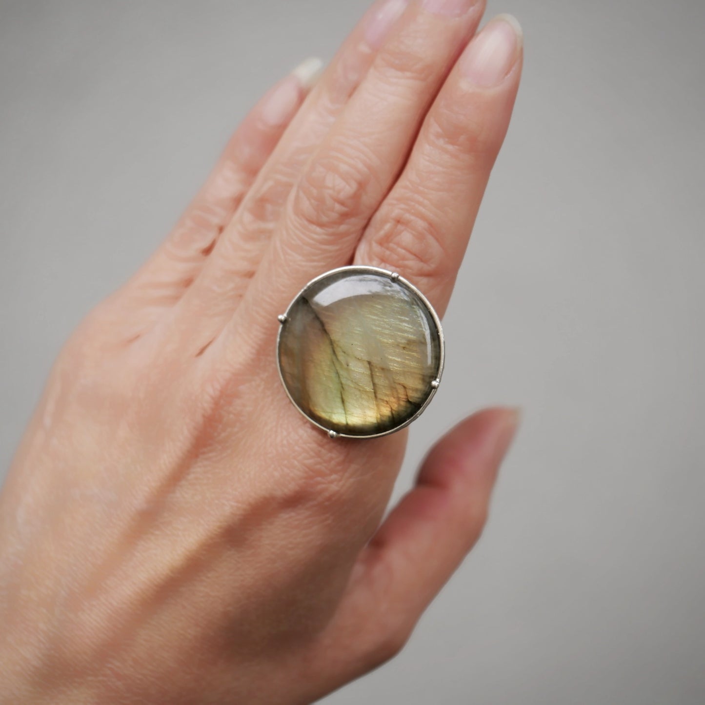 18. Labradorite  Silver Ring / 22R-23