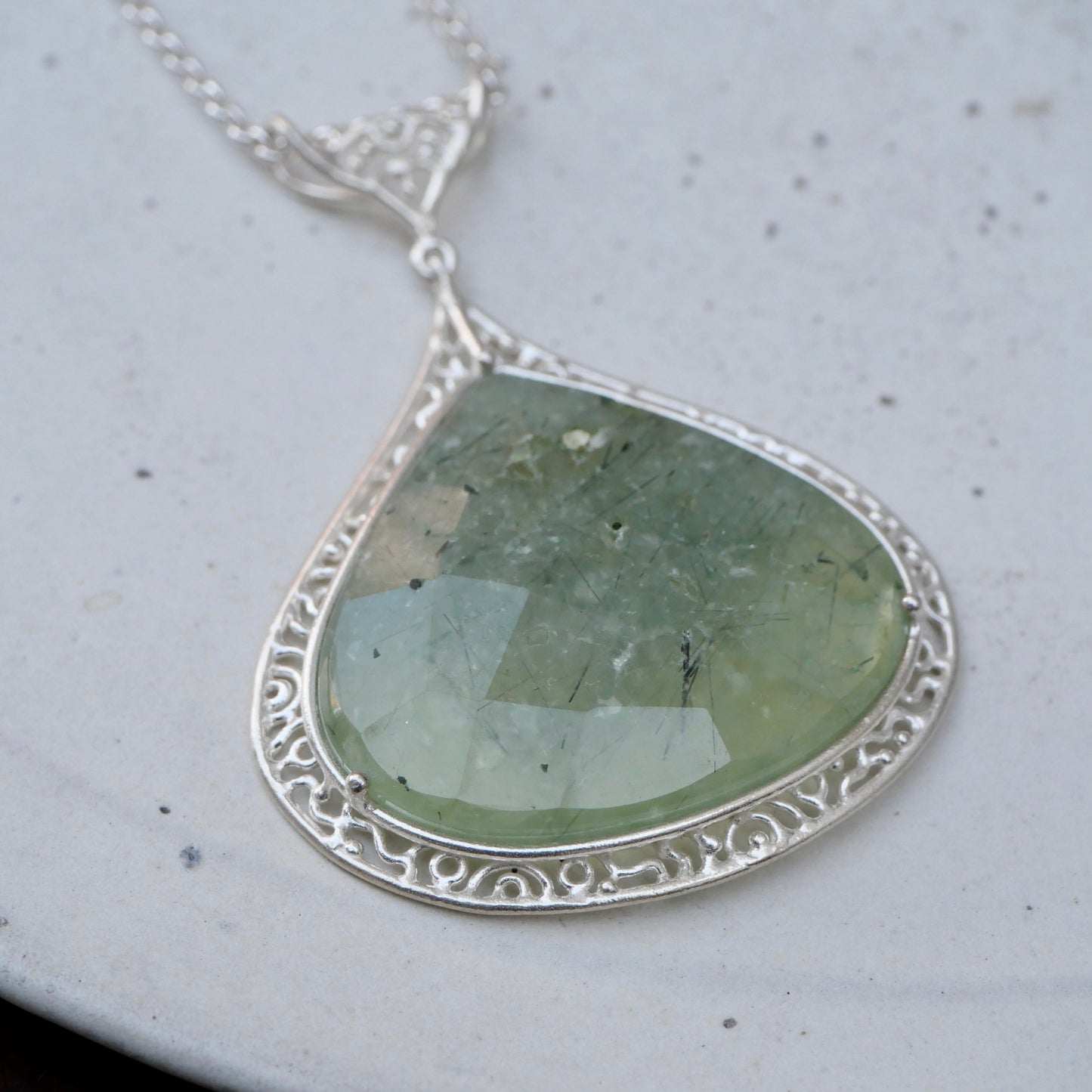 9. Prehnite Pendant / P-12