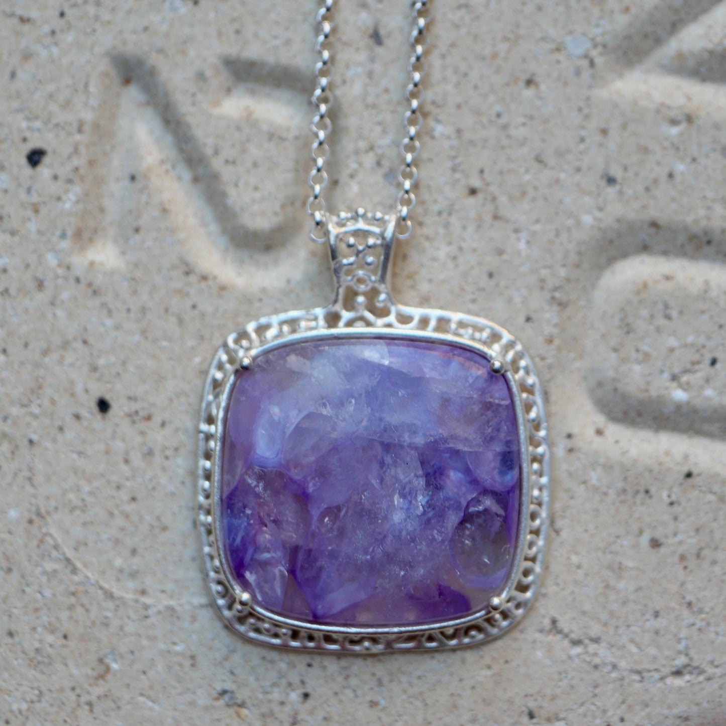 30. Charoite in Quartz Neckless / 22P-120