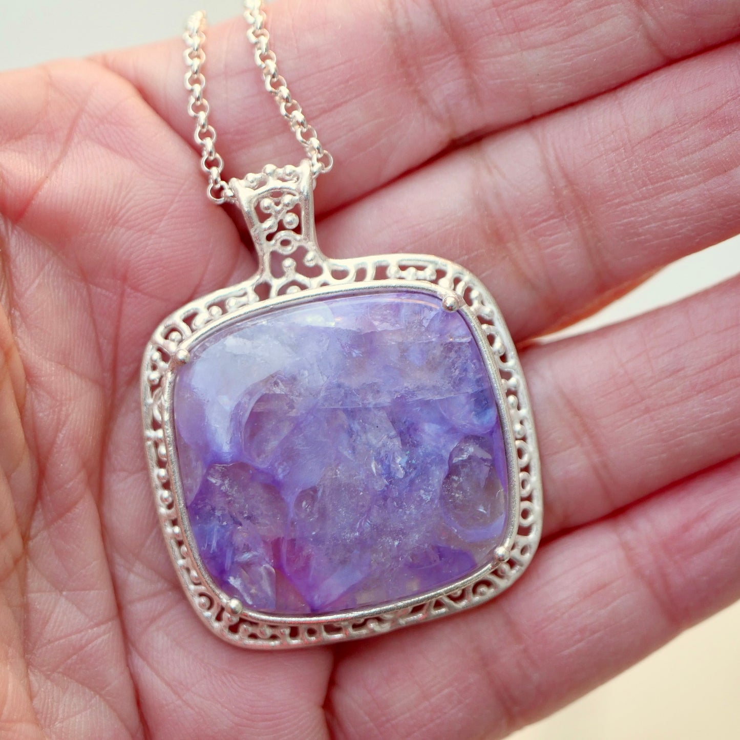 30. Charoite in Quartz Neckless / 22P-120