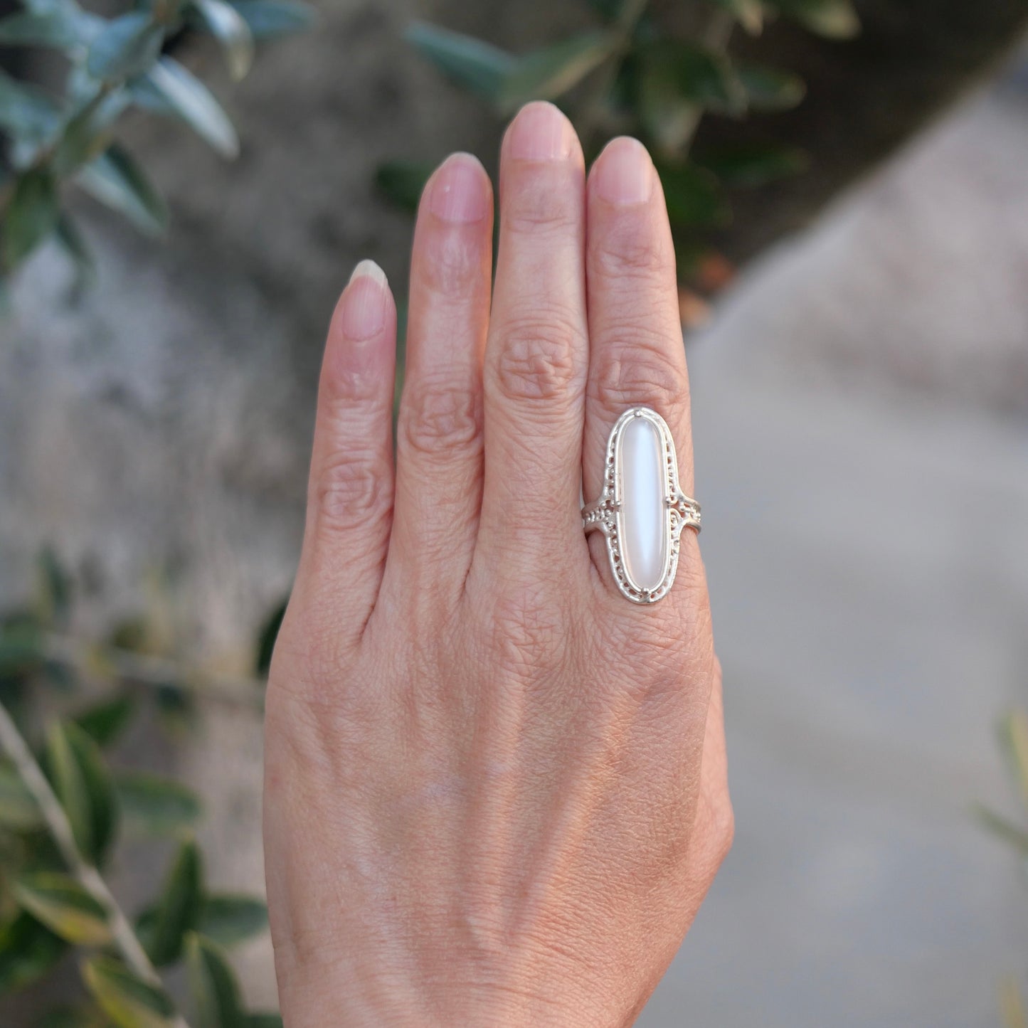 23. Moonstone Silver Ring / 22R-234