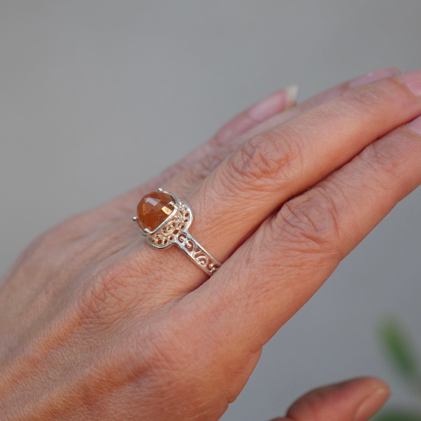 26. Orange Sapphire Silver Ring / 22R-487