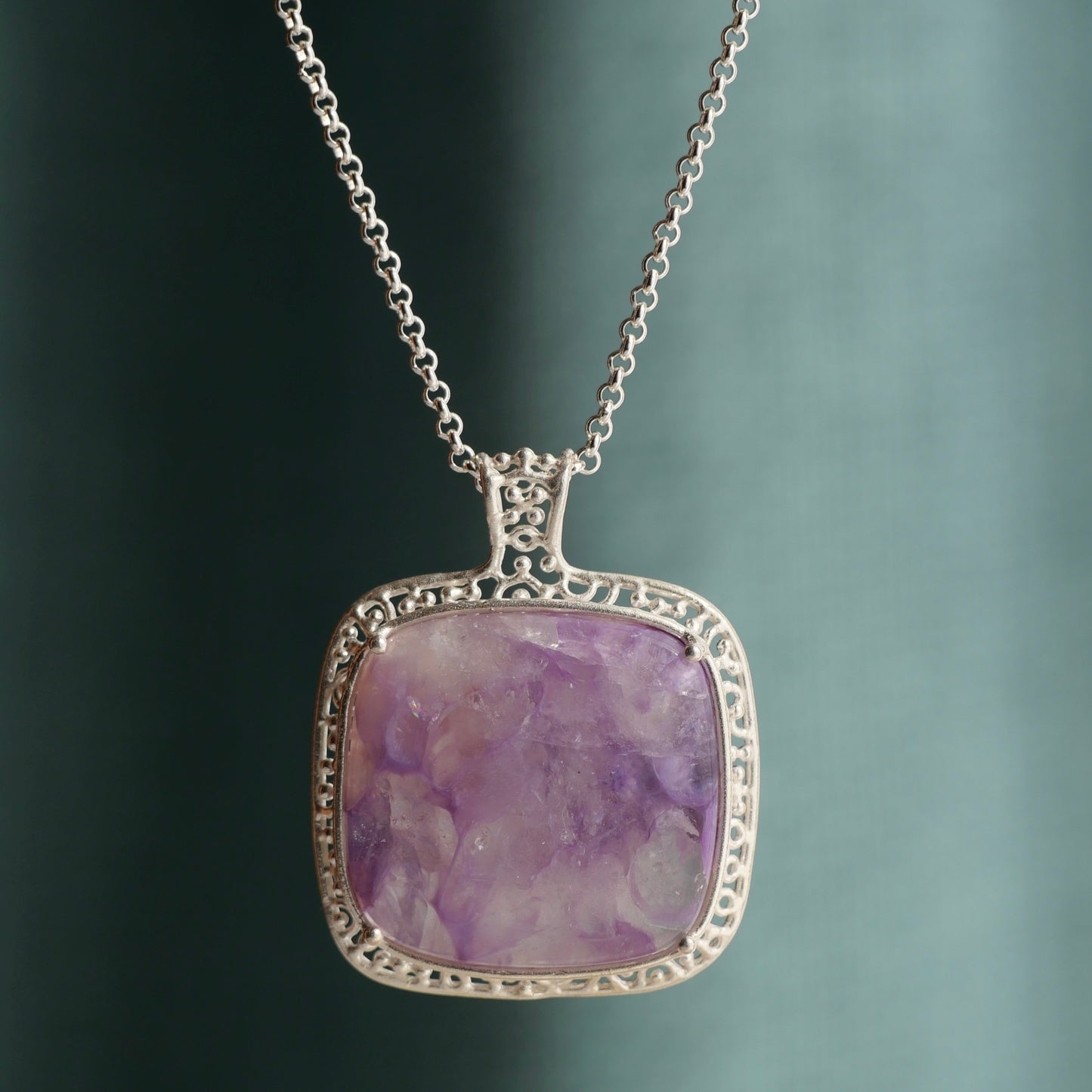 30. Charoite in Quartz Neckless / 22P-120