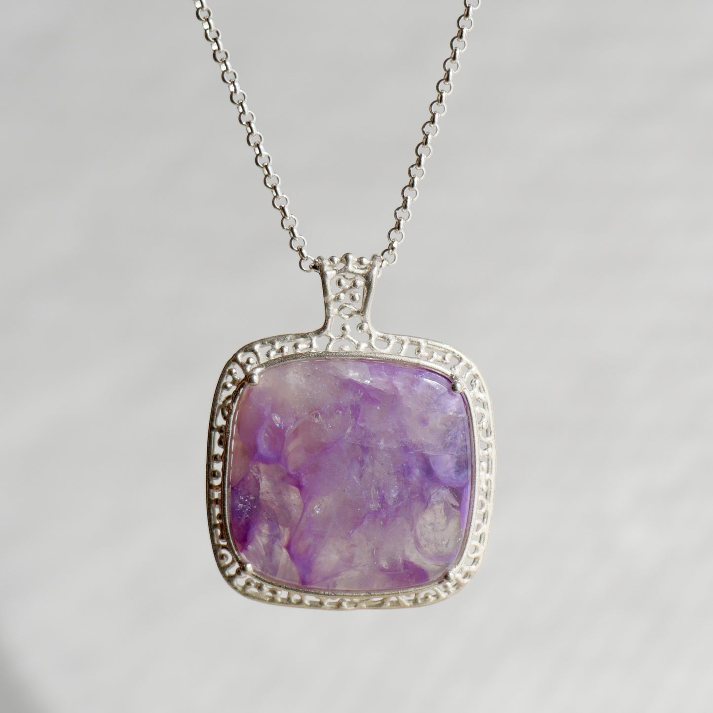 30. Charoite in Quartz Neckless / 22P-120