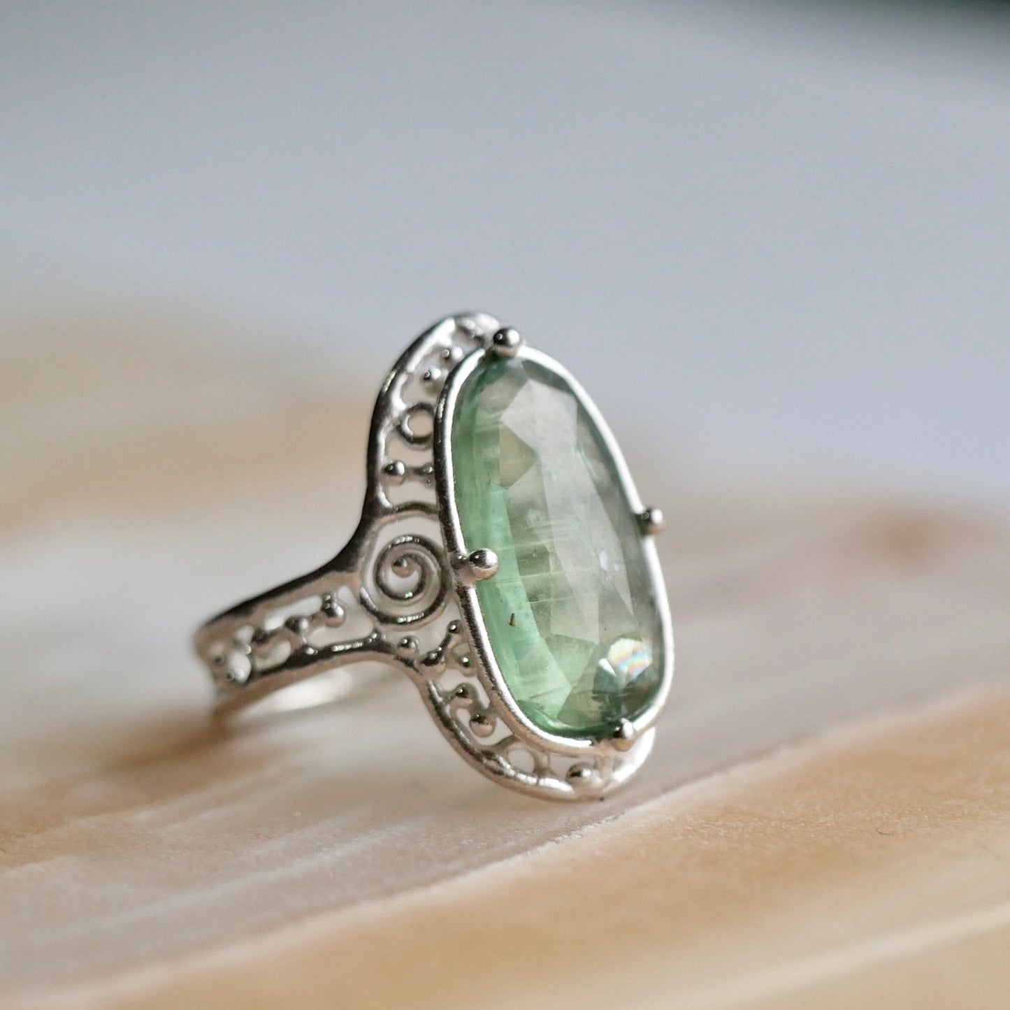 32. Green Kyanite Silver Ring / 23R-4